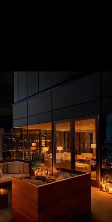 Hanza Tower Royal Spa & Jacusi & Sauna & Pool Apartment