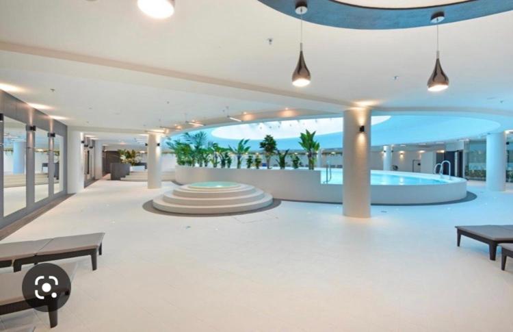 Apartment Hanza Tower Royal Spa & Jacusi & Sauna & Pool Szczecin